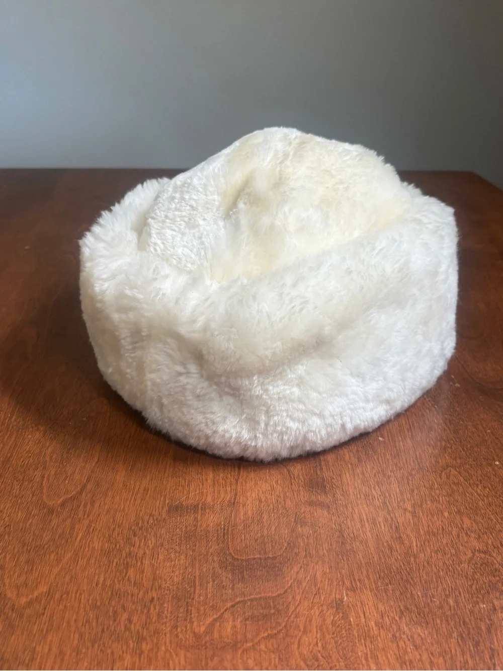 Source Unknown Cream Faux Fur Bucket Hat